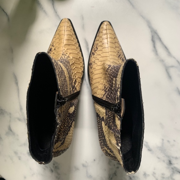Jeffrey Campbell Snake print pointed toe booties - Picture 4 of 10